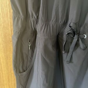 Patagonia Fleetwith Black drawstring waist dress size Medium